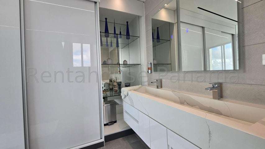Alquiler de apartamento en Ocean One, Costa del Este IH27-3079 - Imagen 8