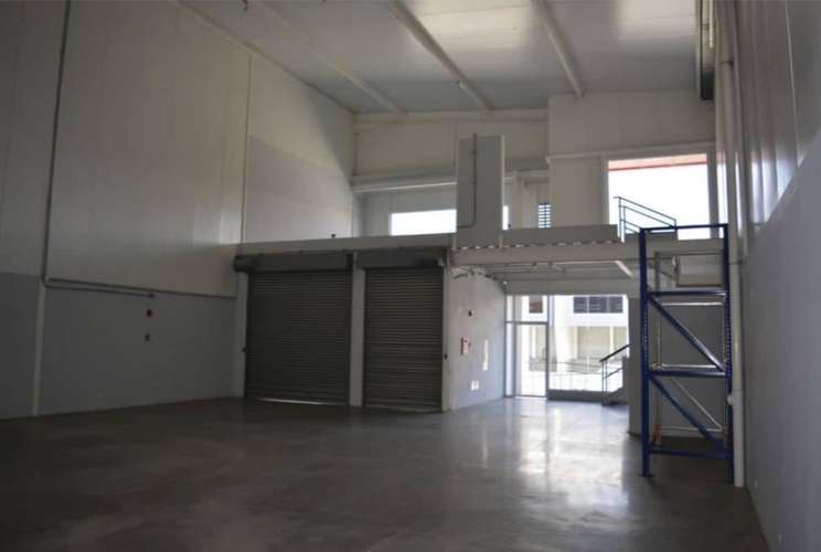 Alquiler o Venta de Bodega Zona Franca  - Imagen 4