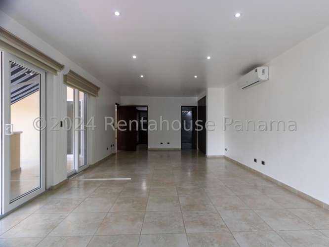 Venta de Casa en Ancon 26PPM452