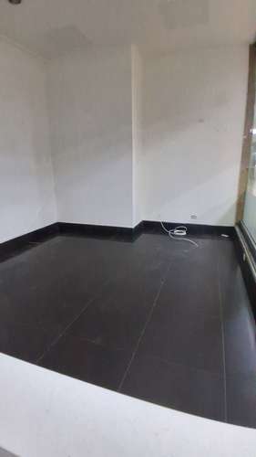 Local Dorado Mall, 30mts, 1 bano, $1000