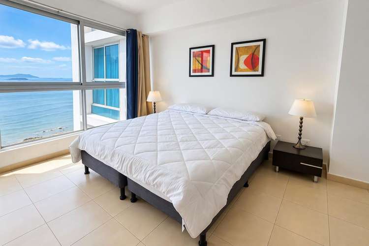 SE ALQUILA GRANDBAY TOWER APARTAMENTO AVENIDA BALBOA - Imagen 6