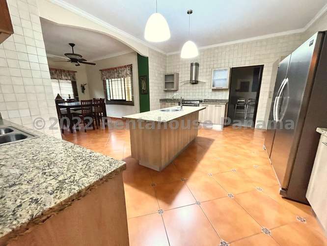 Venta de Casa en Ancon 23PPM2000