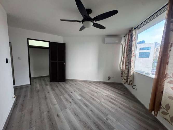 Encantador Apartamento PH Excelsior Plaza Calle 50 Bella Vista   Linea Blanca - Imagen 8