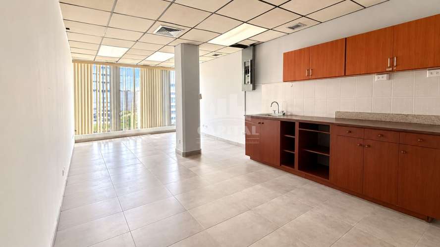 Locales en Alquiler -Edificio Villarino, Calle 50 - Imagen 7