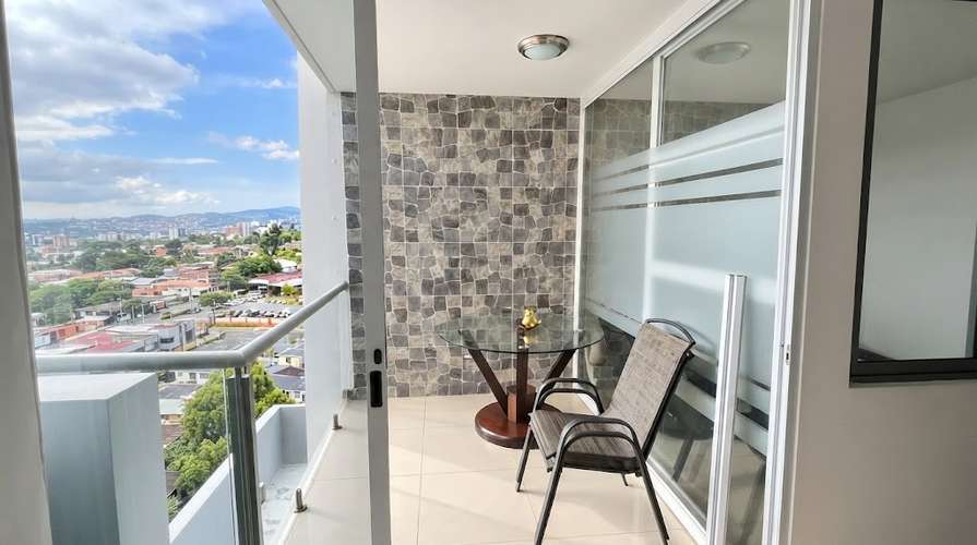 COCO DEL MAR I 187 m² I 3 RECAMARAS I BALCON I 2 PARKINGS I 330K