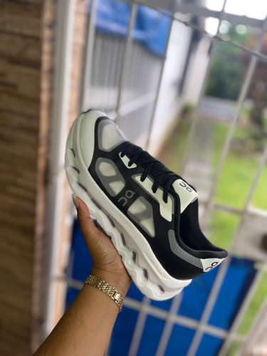 Venta de zapatillas  - Imagen 4