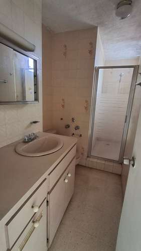 Don Manuel. 120mts 3r 2.5b 1est $150,000.00neg
