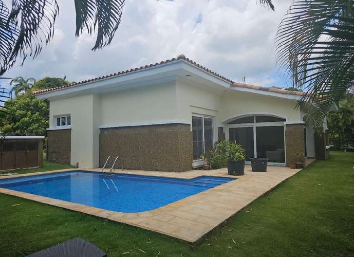 Venta de Casa en Tucan Country Club - Imagen 18