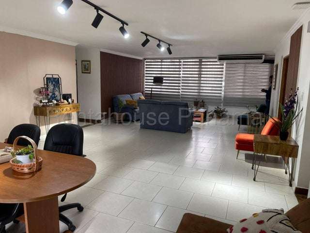 Venta de Apartamento en Bella Vista, Parque Urraca 27LGG3088 - Imagen 17