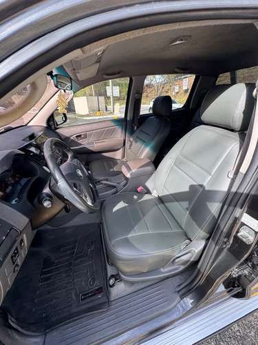 Toyota Hilux 2015 4x4 Automática, Full Extras, 3.0 Diésel - Imagen 13