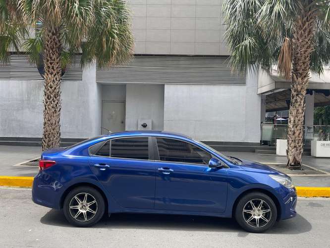 Kia  Rio, Azul, 2019.  - Imagen 7