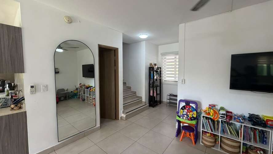  SE ALQUILA CASA EN ESQUINA EN PANAMÁ PACÍFICO, WOODLANDS - Imagen 3