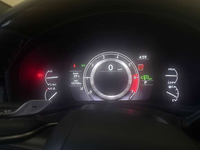 Se vende Lexus LX609 comprado agencia de Ricardo Perez - Imagen 8