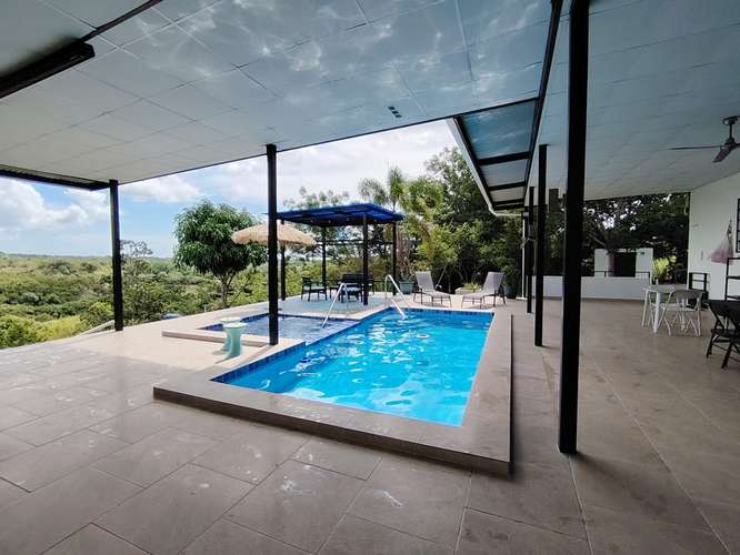 Amplia Casa con Piscina, Jacuzzi y Espectaculares Vistas a la Montaña en El Higo, San Carlos
