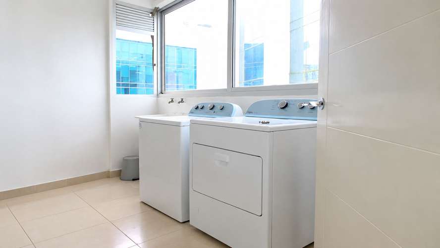 AVENIDA BALBOA I AMOBLADO I 4 RECAMARAS I 308 M² I BALCON + VISTA AL MAR - Imagen 16
