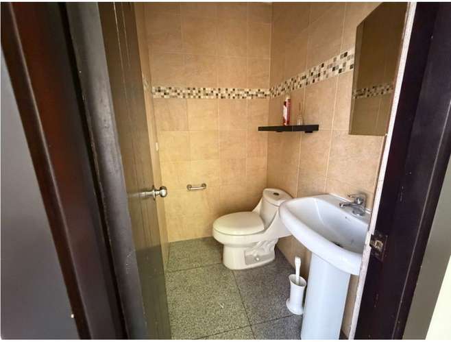 VENTA OFICINA TORRE SFC OBARRIO 113.85M2 2 ESTACIONAMIENTOS AREA BANCARIA JP - Imagen 4