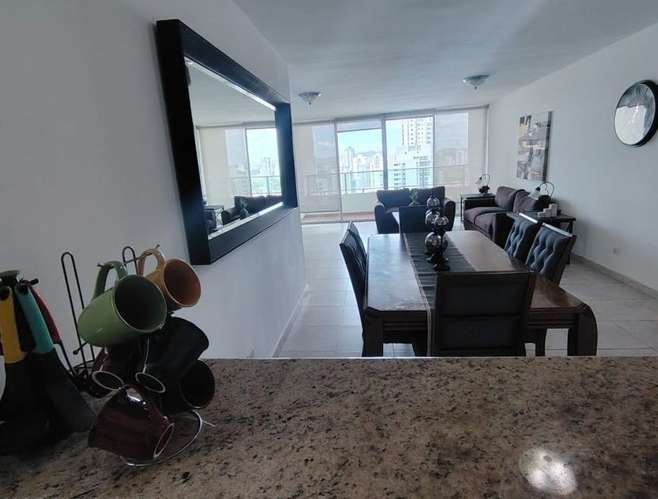  SE ALQUILA APARTAMENTO EN SAN FRANCISCO 