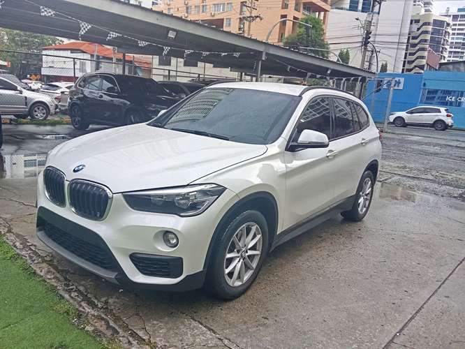 Bmw X1 Sdrive 18i 2019 Excelentes condiciones 