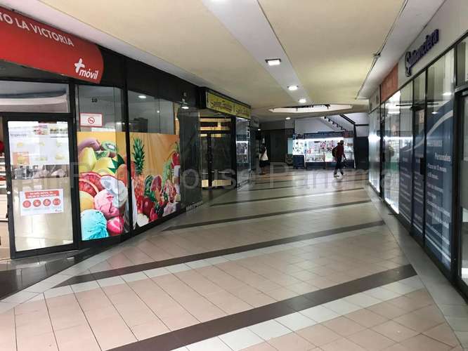 Amplio Local Comercial en Venta en Via España 27*2583Mfk - Imagen 2