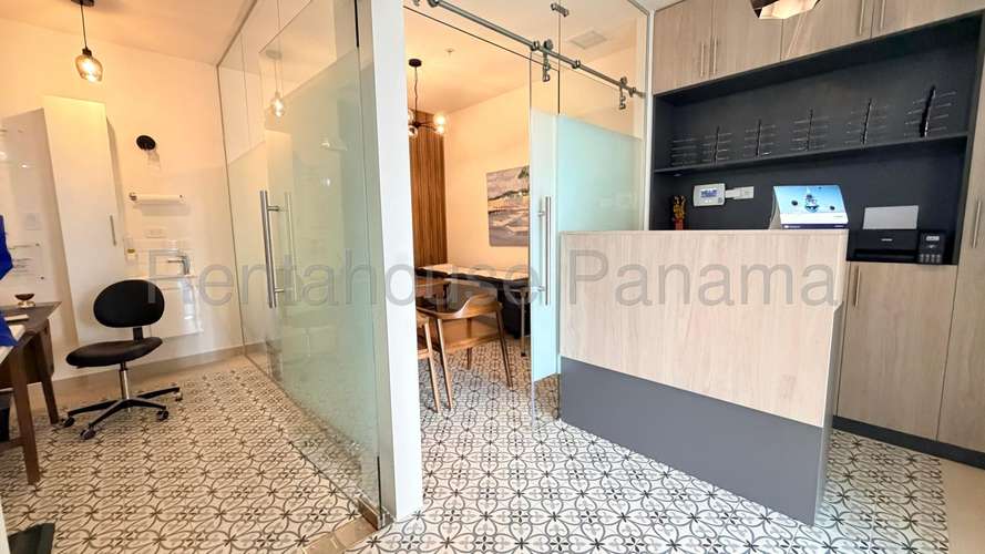 Venta Consultorio Medico en el Exclusivo Centro Comercial Costa del Este 27*2858Mfk - Imagen 3
