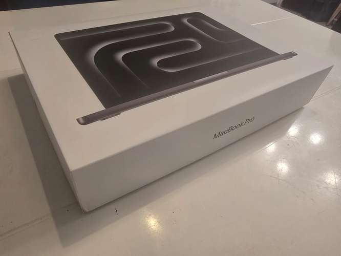 MAC BOOK PRO M5 14" 2026 16 GB, 1TB - Imagen 9