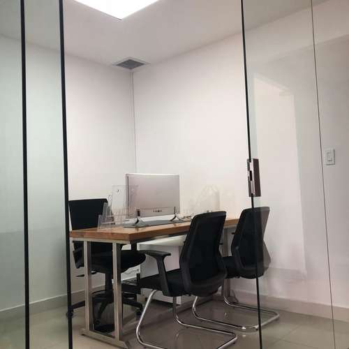 SE ALQUILAN VARIAS OFICINAS INDEPENDIENTES DESSE $200 HASTA $450