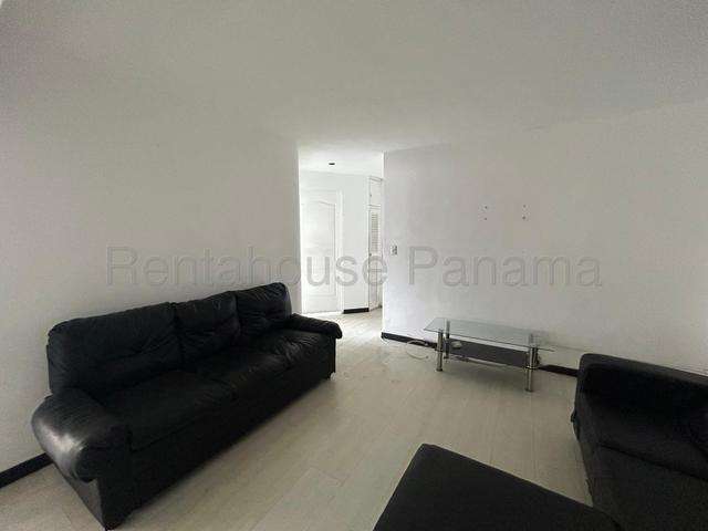 Amplio apartamento de 4 recámaras en Calle 50, San Francisco, con balcón y cerca del tráfico - Imagen 7
