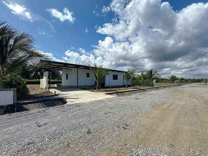 Venta de Casa en Coco Beach , Puerto Armuelles - Imagen 10