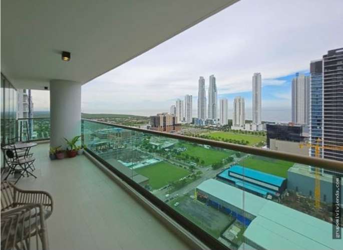Alquiler de hermoso Apartamento semi-amoblado PH Parklane CDE - Imagen 11