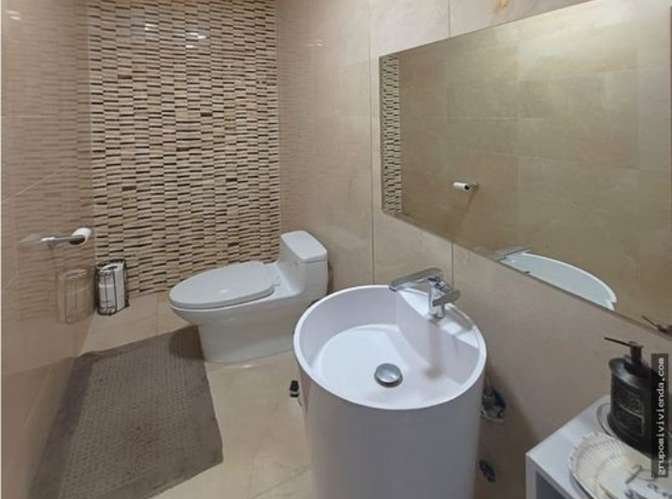 Alquiler de hermoso Apartamento semi-amoblado PH Parklane CDE - Imagen 8