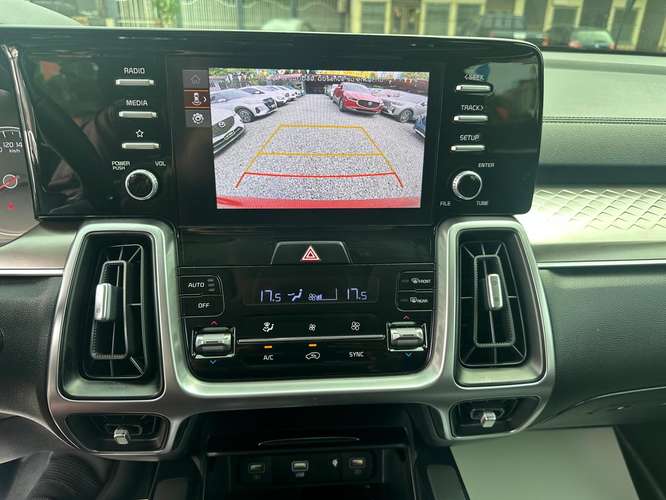 Kia Sorento 2023 | 7 Pasajeros | 21,000 km | Garantía y Mantenimiento de Agencia - Imagen 10