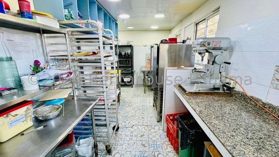 Venta de Casa en Betania – Casa Comercial - Imagen 14