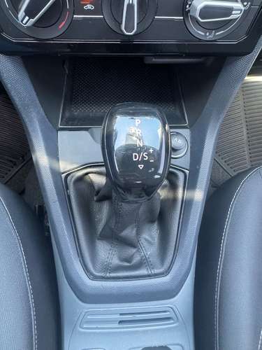 VOLKSWAGEN TCROSS 2020
