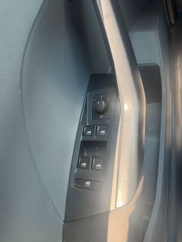 VOLKSWAGEN TCROSS 2020