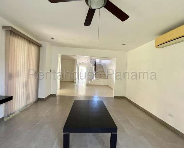 Venta de Casa en Villa Lucre – Villa De Las Azores - Imagen 8