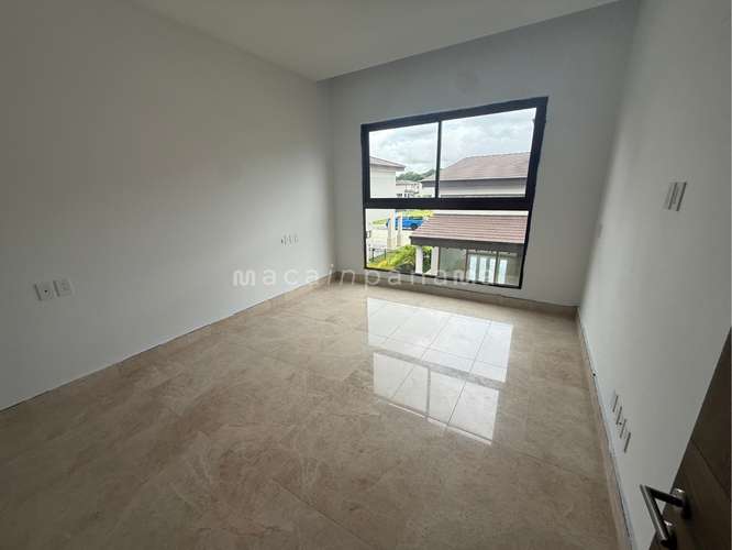 Vendo Casa en The Woods de 4 dormitorios en Santa María - Imagen 11
