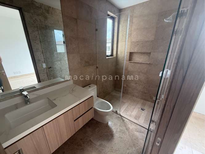 Vendo Casa en The Woods de 4 dormitorios en Santa María - Imagen 14