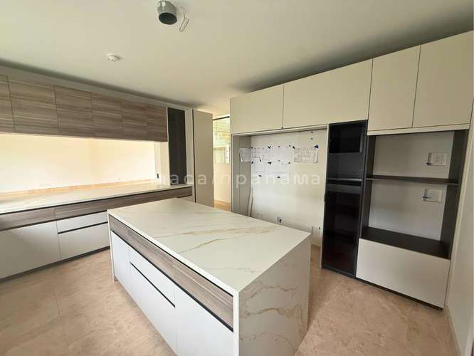 Vendo Casa en The Woods de 4 dormitorios en Santa María - Imagen 6