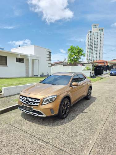 Mercedez Benz GLA 200 SPORT 2018 Automatico Buenas Condiciones 1 SOLO DUEÑO PRECIO 10,500 NEGOCIABLE