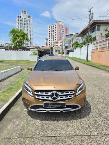 Mercedez Benz GLA 200 SPORT 2018 Automatico Buenas Condiciones 1 SOLO DUEÑO PRECIO 10,500 NEGOCIABLE
