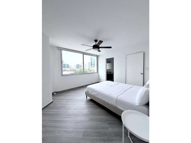 Alquilo apartamento en PH Excelsior Plaza - Imagen 9