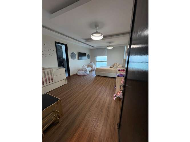Alquilo apartamento amoblado en Q Tower - Imagen 18
