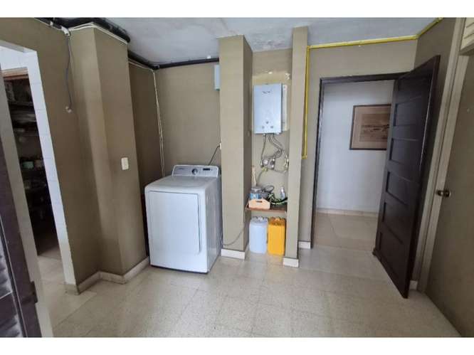 ¡NEGOCIABLE! Amplio Apartamento en PH Antonatos, Punta Paitilla - Imagen 11