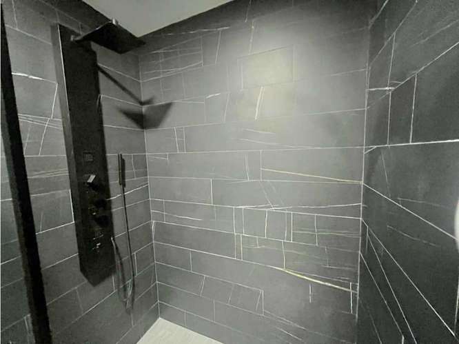 ALQUILER DE APARTAMENTO AMOBLADO EN EL PH NUOVO CIUDAD DE PANAMÁ - Imagen 13
