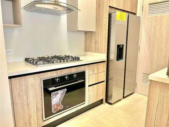 ALQUILER DE APARTAMENTO EXCLUSIVO EN SANTA MARIA FULL AMOBLADO - Imagen 7