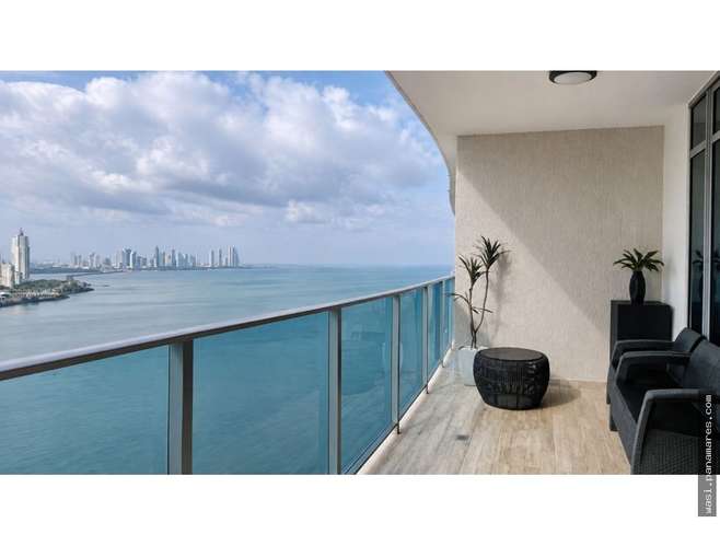 PH Grand Tower - Amoblado - Modelo J - Punta Pacifica — Apartamento en Alquiler
