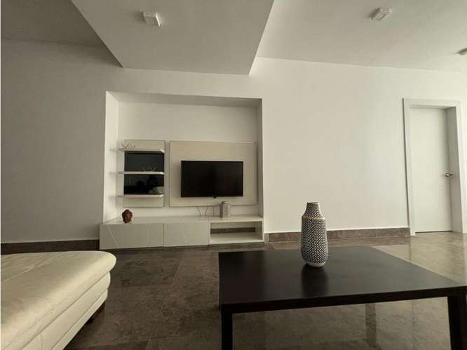 Apartamento con Vista al Mar en PH Yoo Panamá, Avenida Balboa - Imagen 2