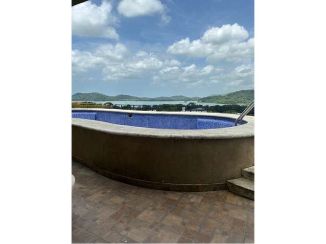 ALQUILO APARTAMENTO PH AMADOR HEIGHTS AMOBLADO - Imagen 16