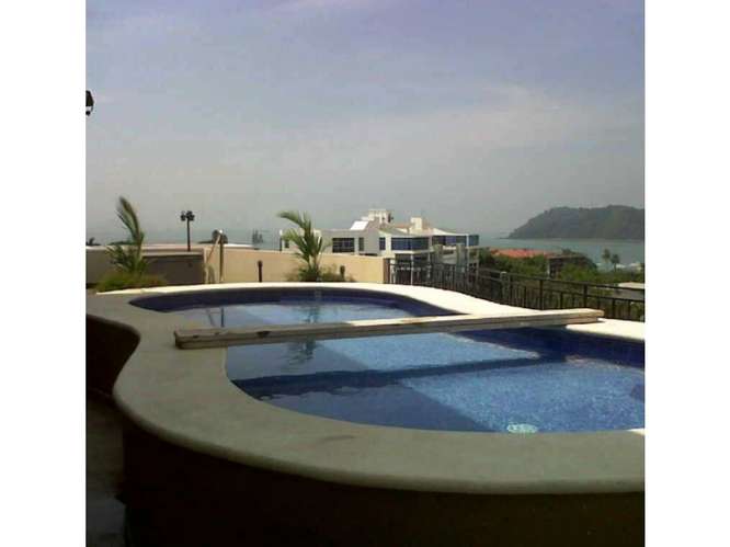 ALQUILO APARTAMENTO PH AMADOR HEIGHTS AMOBLADO - Imagen 2