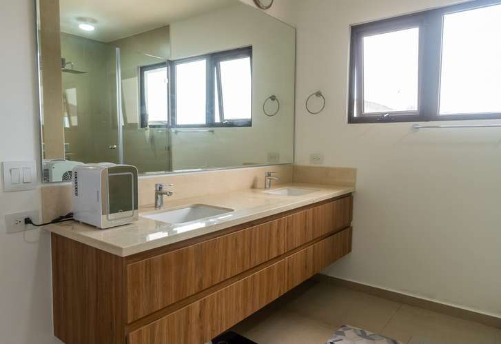 VENTA O ALQUILER CASA BRISAS DEL GOLF GARDENS - Imagen 9